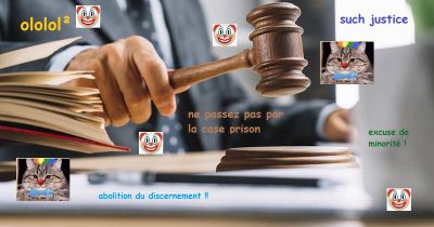 [N° 21 - Justice française : le véritable 'Mur des Cons']